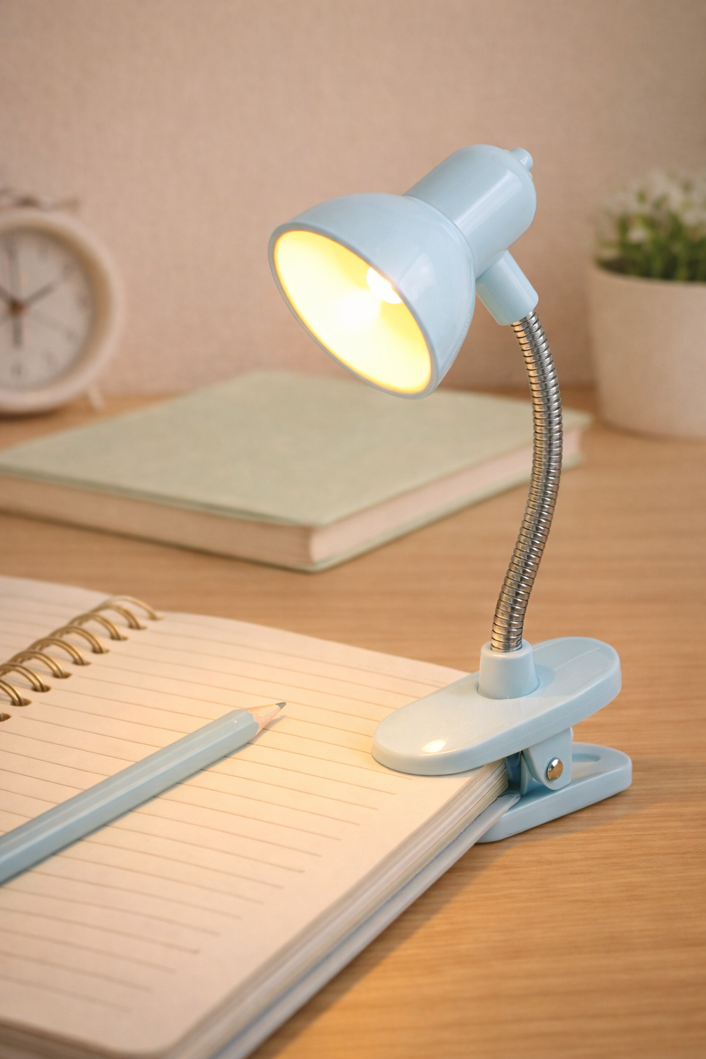 Mini Clip Desk Lamp with Flexible Neck – Perfect for Reading & Study